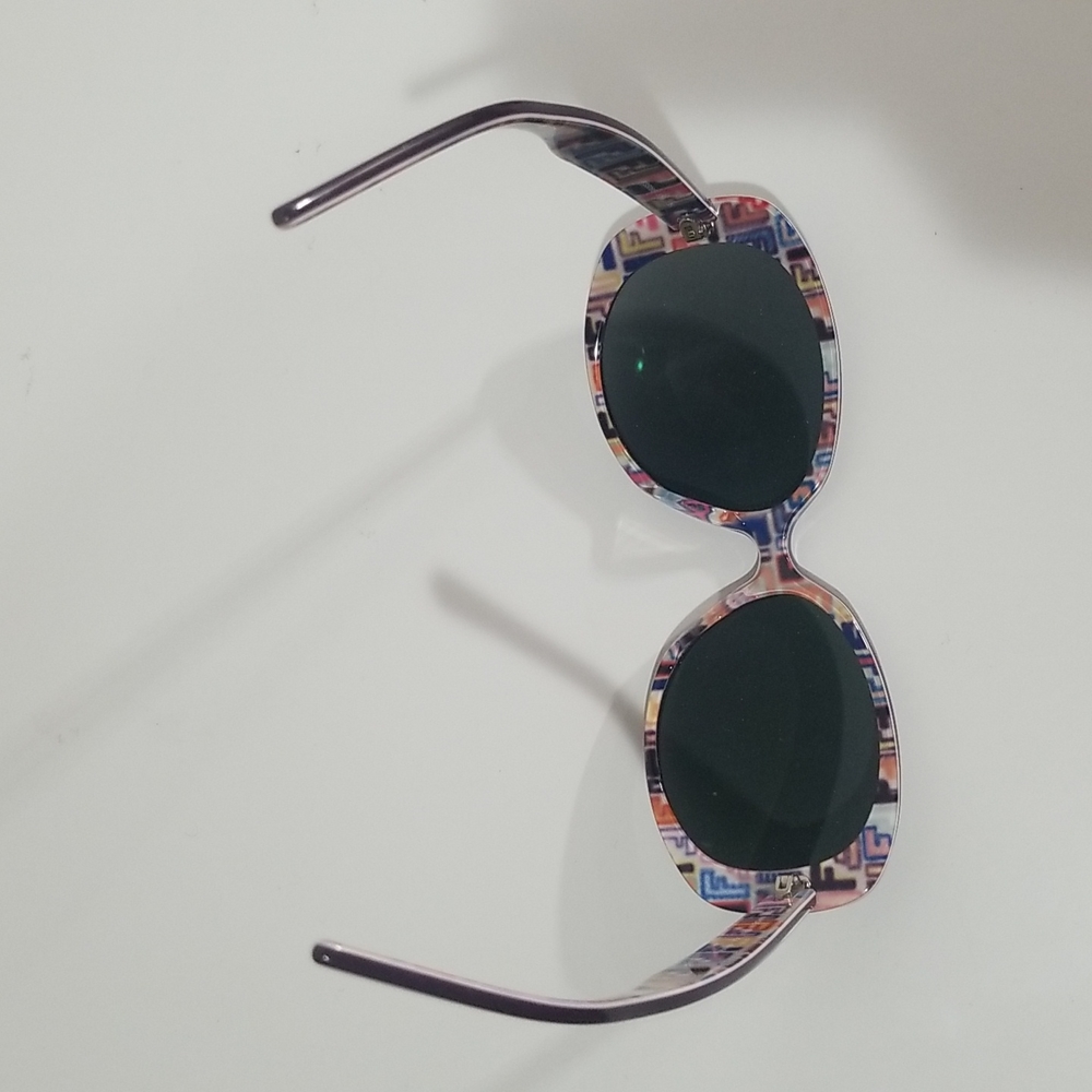 BEAUTIFUL Fendi Frames